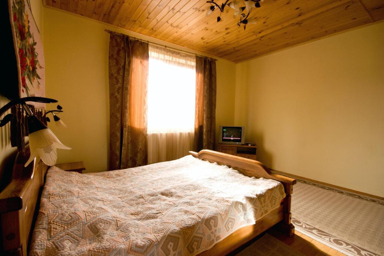 Na Velykim Hotel Yaremche Eksteriør billede